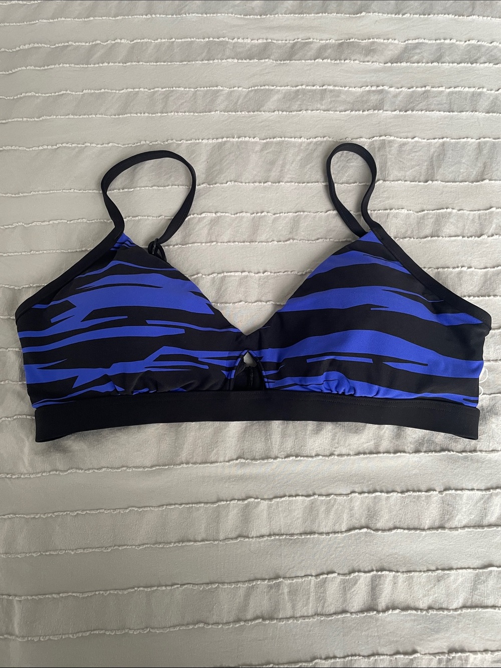 Seafolly blue/black US 10 (AUS 14) striped swim top with front/side cut outs